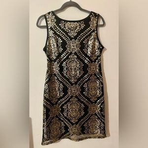 Sequin gold detail cocktail dress